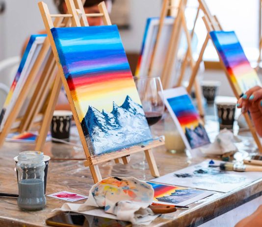 Investigate the Best Art Studio in Delhi for Your Artistic Excursion best art studio in Delhi