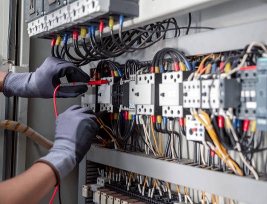 Huntsville Electrician Advice—Top Reasons Your Outlets Spark or Overheat Electricians in Huntsville