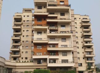 4 BHK vs Spacious 4 BHK Apartments: What Homebuyers Should Understand buy apartment in Guwahati